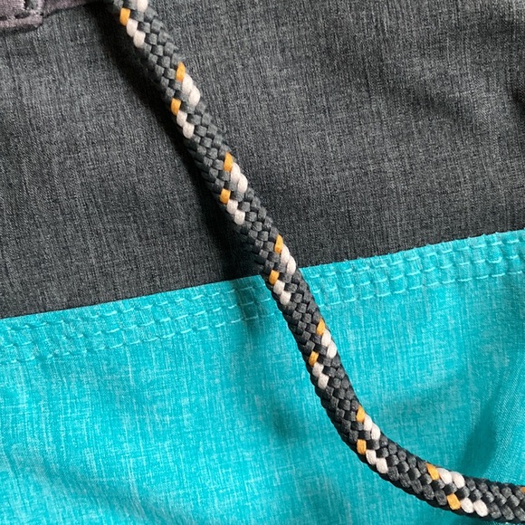 Rip Curl dark gray/teal performance board shorts - Picture 9 of 10